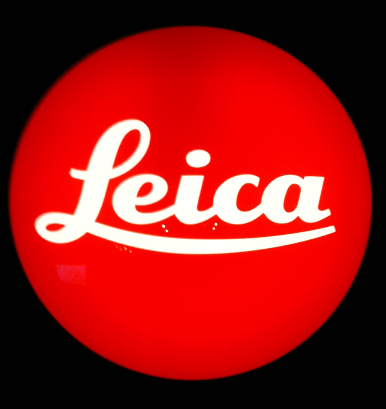 Leica logo